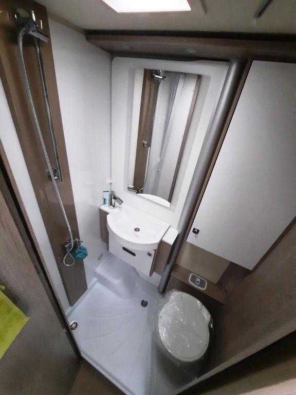 Fahrzeugabbildung Bürstner Lyseo Time Skyline 690 G Verfüg./Sparen Sie 20.3