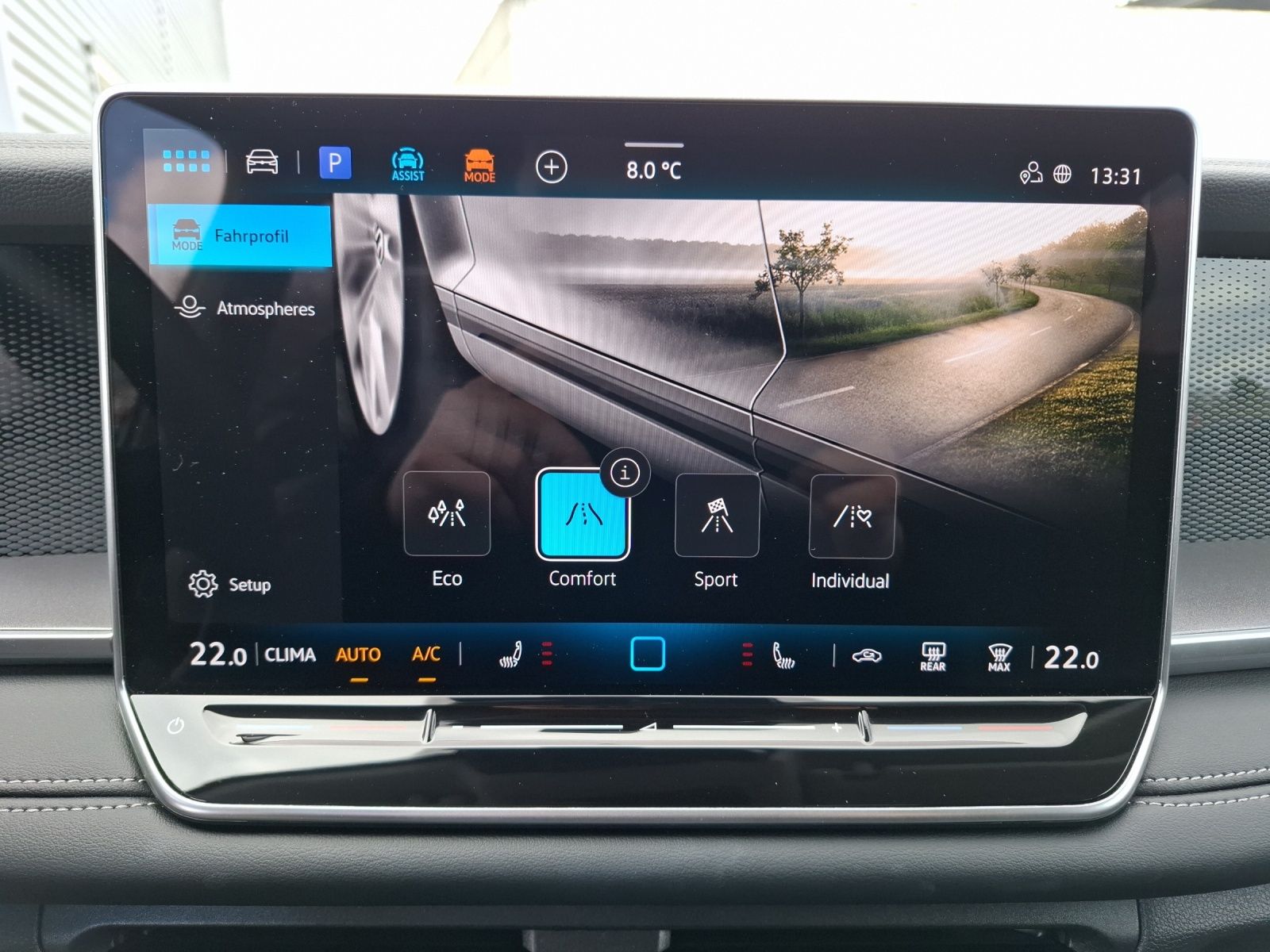 Fahrzeugabbildung Volkswagen Tayron eTSI Life LED AHK Navi AID ACC RFK SH