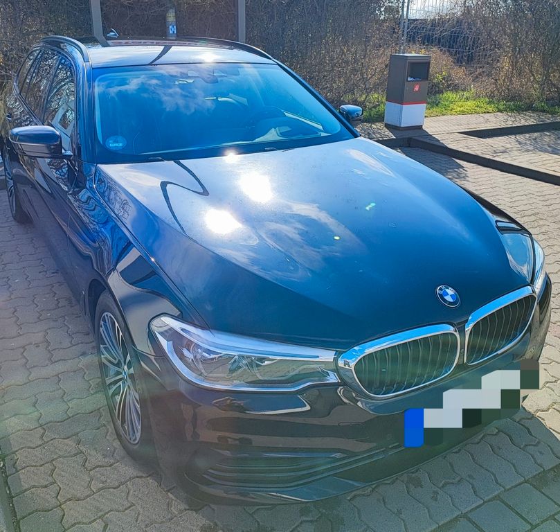 Image of BMW 530