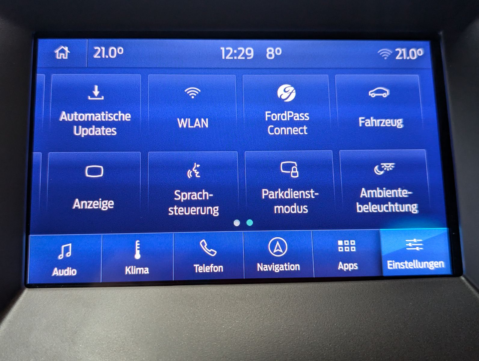 Fahrzeugabbildung Ford S-MAX Titanium TEMP KAM XENON NAVI 7-SITZER SHZ