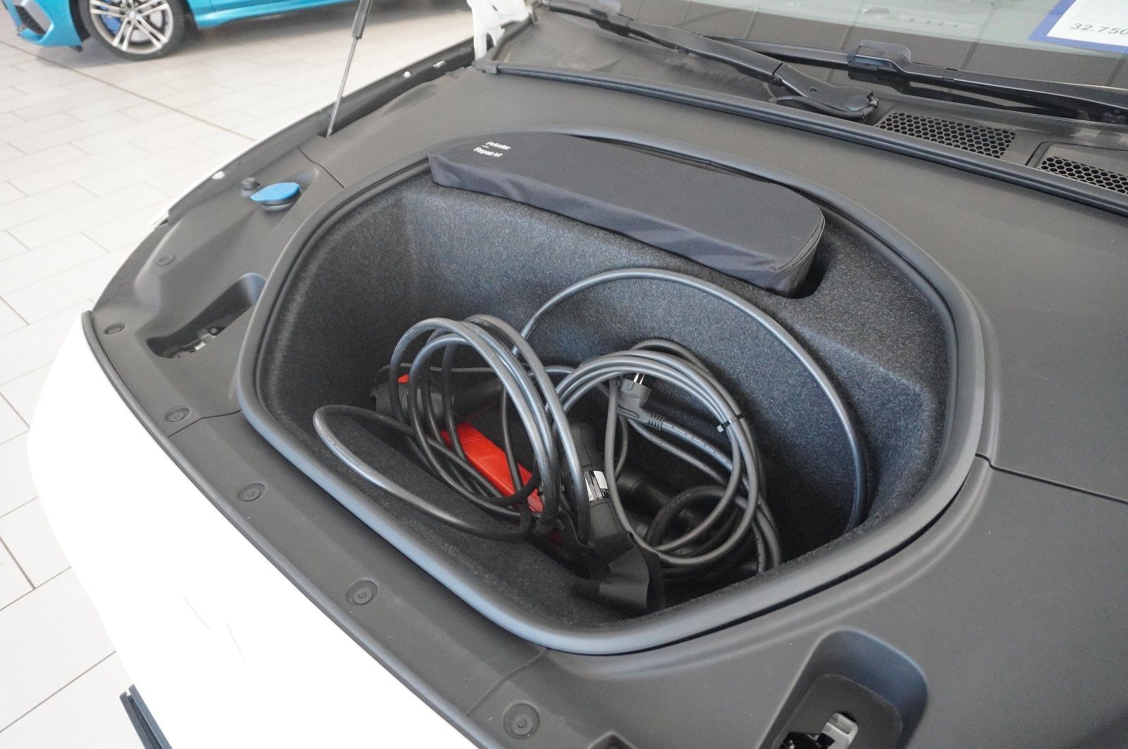 Fahrzeugabbildung Polestar 2 Long Range DUAL-MOTOR NAVI/LED/360°/VIRT/PILOT