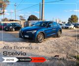 Alfa Romeo Stelvio 2.2 Turbodiesel 160 CV AT8 RW - Alfa Romeo Stelvio Kombi Gebrauchtwagen