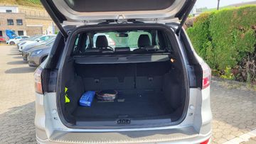 Fahrzeugabbildung Ford Kuga ST-Line