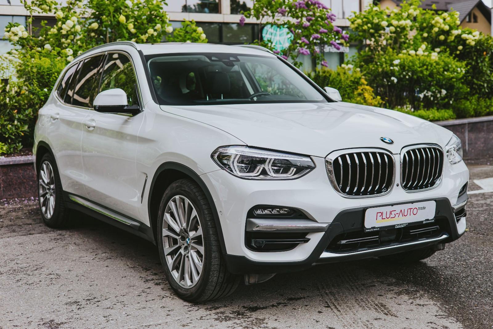 BMW X3 xDrive 30 e Luxury Line
