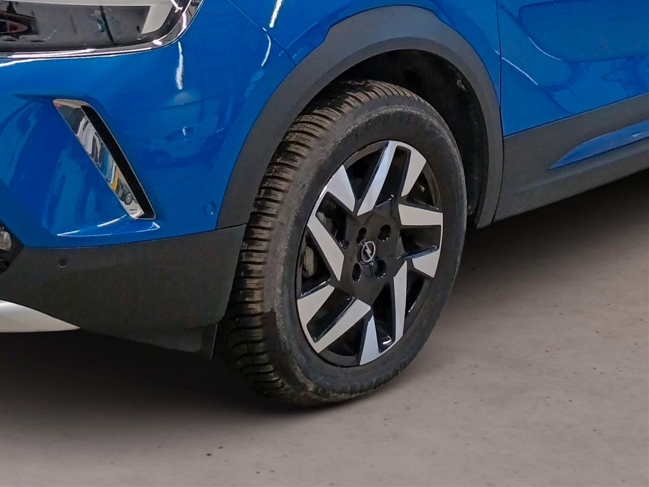 Fahrzeugabbildung Opel Mokka 1.2T ELEGANCE NAVI/LED/KAMERA/SH/SPORT/DAB