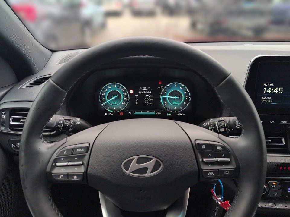 Fahrzeugabbildung Hyundai i30 KOMBI 1.5T 48V ADVANTAGE GARANTIE-08/29 NAV+