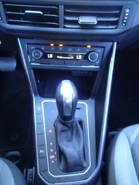 Volkswagen Polo - 12