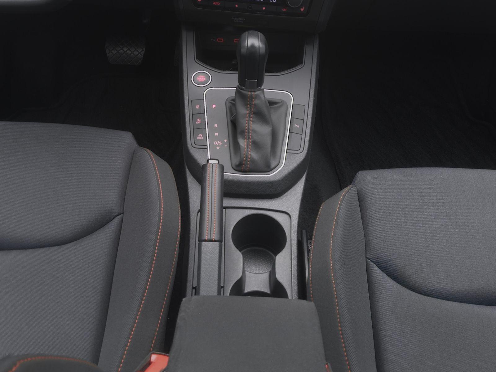 Seat Ibiza FR 1.5 TSI DSG PANO*LED*R-KAM*NAV*18"