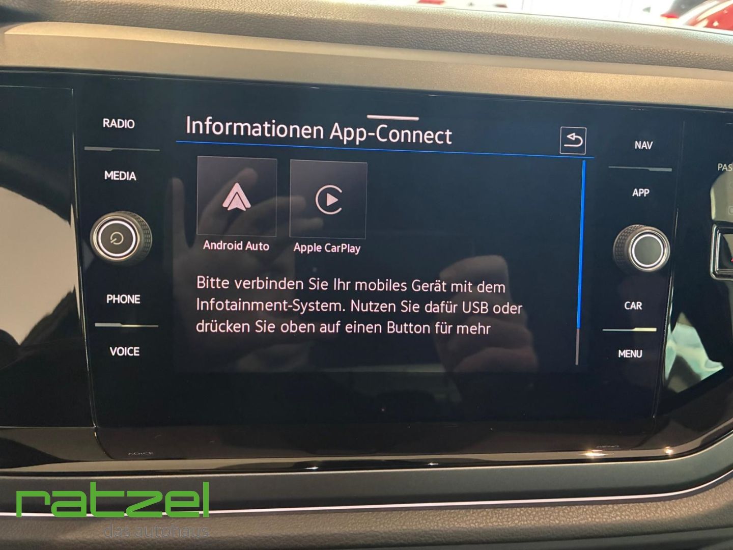 Fahrzeugabbildung Volkswagen Polo R-Line 1.0 TSI DSG IQ.Drive+ACC+LED+PDC