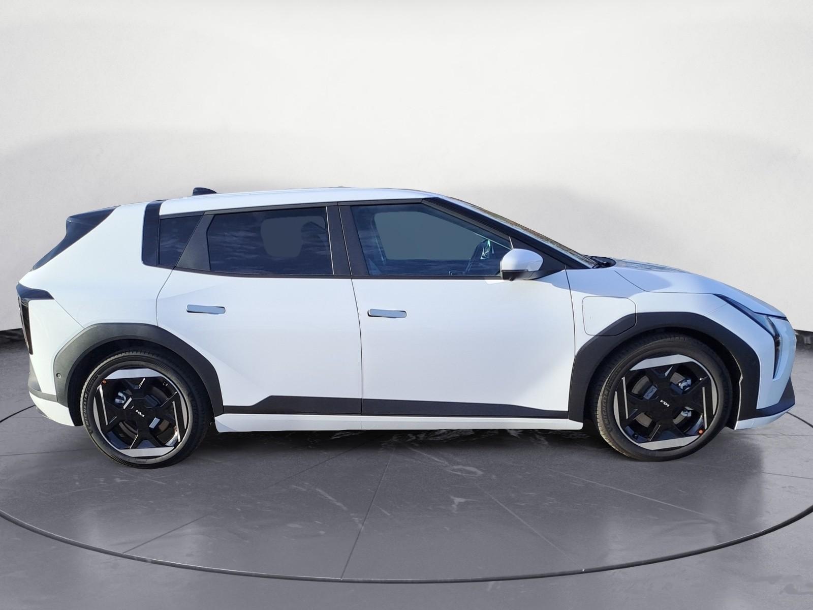 Kia EV4 EARTH HB DESIGN/TECHNO/WINTER/DW/UPGRADEPAKE