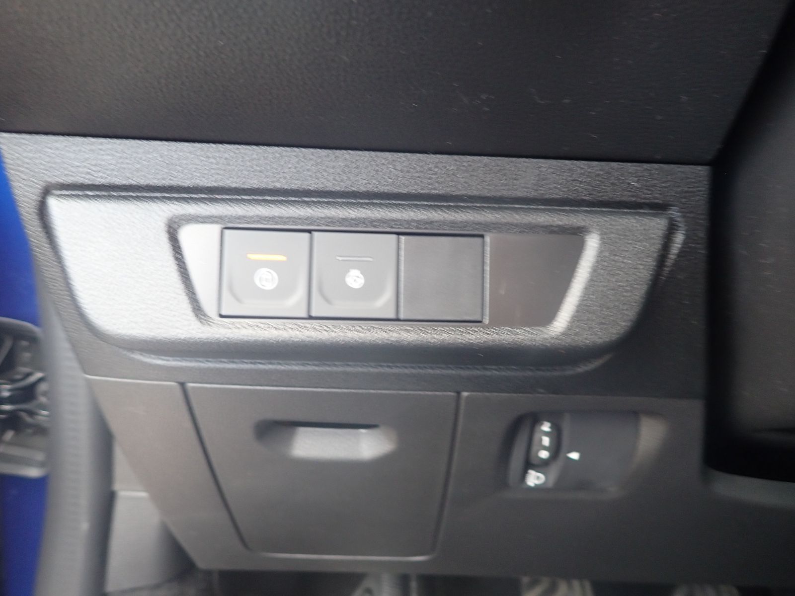 Fahrzeugabbildung Dacia Sandero Journey TCe 100