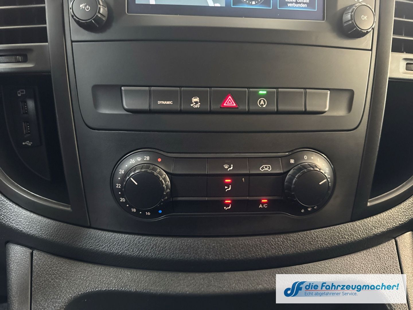Fahrzeugabbildung Mercedes-Benz Vito Kasten 114 CDi Automatik lang Navi Kamera S