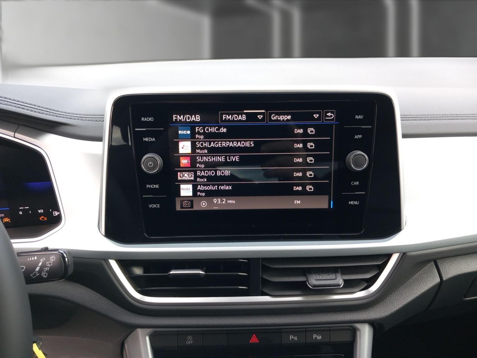 Volkswagen T-Roc - Bild 15