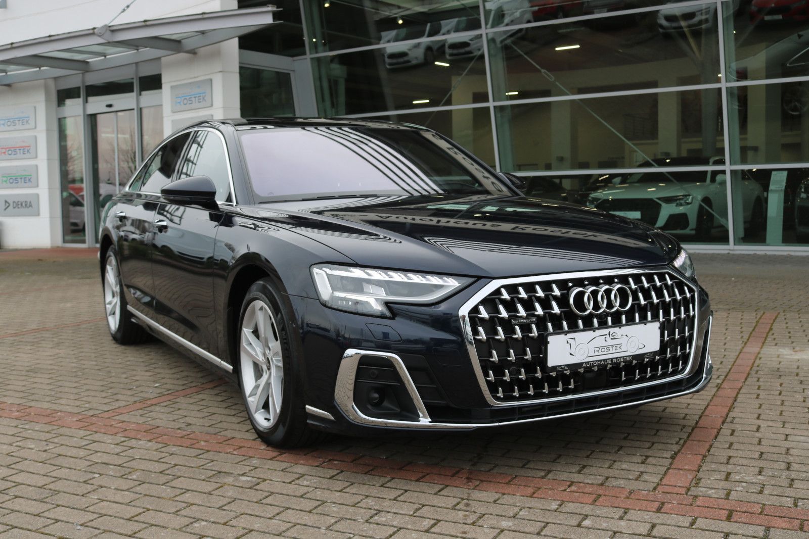 Audi A8 55 TFSI quattro/Pano/B&O/Standhzg./Matrix/HuD
