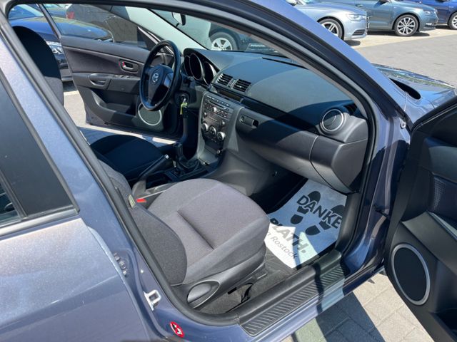 Mazda 3 Lim. 1.6 Grau Schaltgetriebe