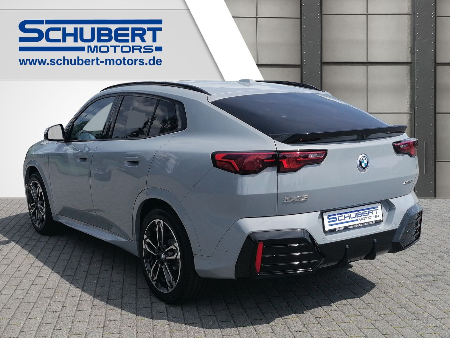 BMW iX2 xDrive30 M SPORT ICONIC GLOW H/K 360GRAD MEM imagem 3