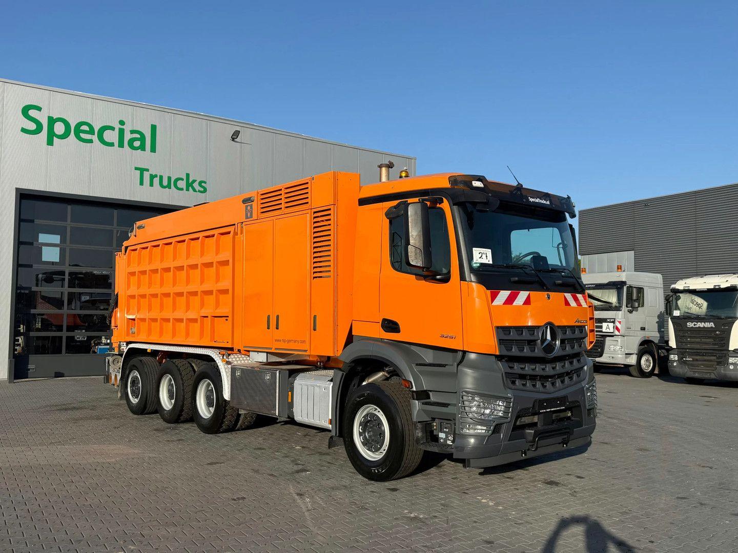 Mercedes-Benz Arocs 3251 8x4 / Euro 6 / RSP ESE 6 RD 8000 Saug