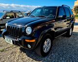 Jeep Cherokee 2.8 CRD Limited - gebrauchte Jeep Cherokee aus dem Jahr 2005