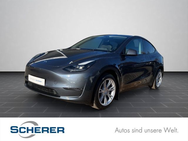 Tesla Model Y Modell Y 378 kW LED SHZ PANO RFK