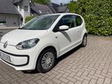 Volkswagen up! TÜV neu, sehr gepflegt, Freisprech., Klima - VW up! in Oldenburg