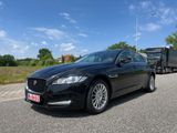 Jaguar XF Pure 2.0"Automatik"Panorama"Euro 6" - Jaguar XF mit Diesel-Antrieb: 2.0