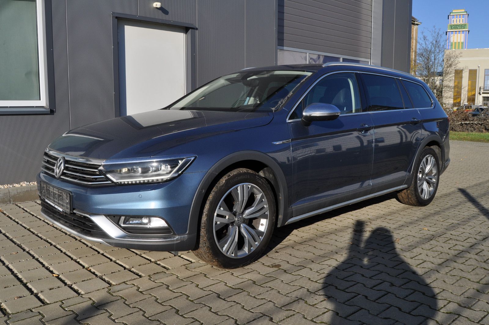 VW Passat Alltrack 2.0TSI 4Mot LED 360° Virtual AHK