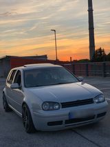 Volkswagen VW Golf 4 GTI 1.8T AGU - Volkswagen Golf aus 1998: GTI