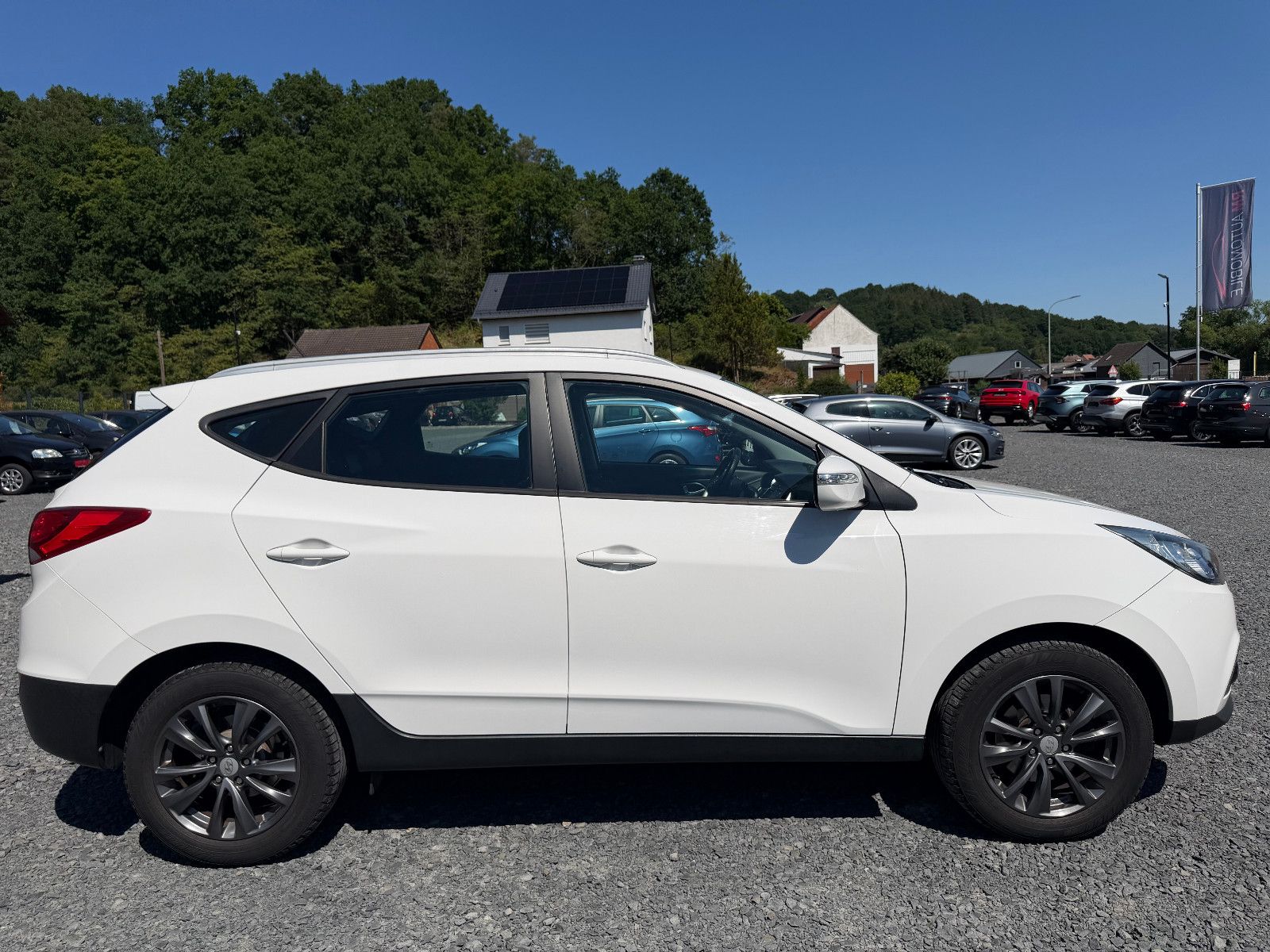 HYUNDAI ix35 2.0D AWD Bi-XENON/PDC/KLIMAA – Foto 7