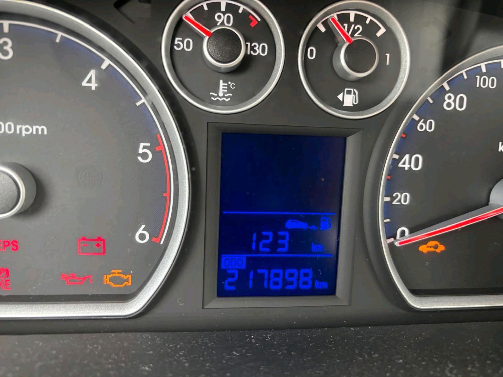 Hyundai i30 2010 — photo 7