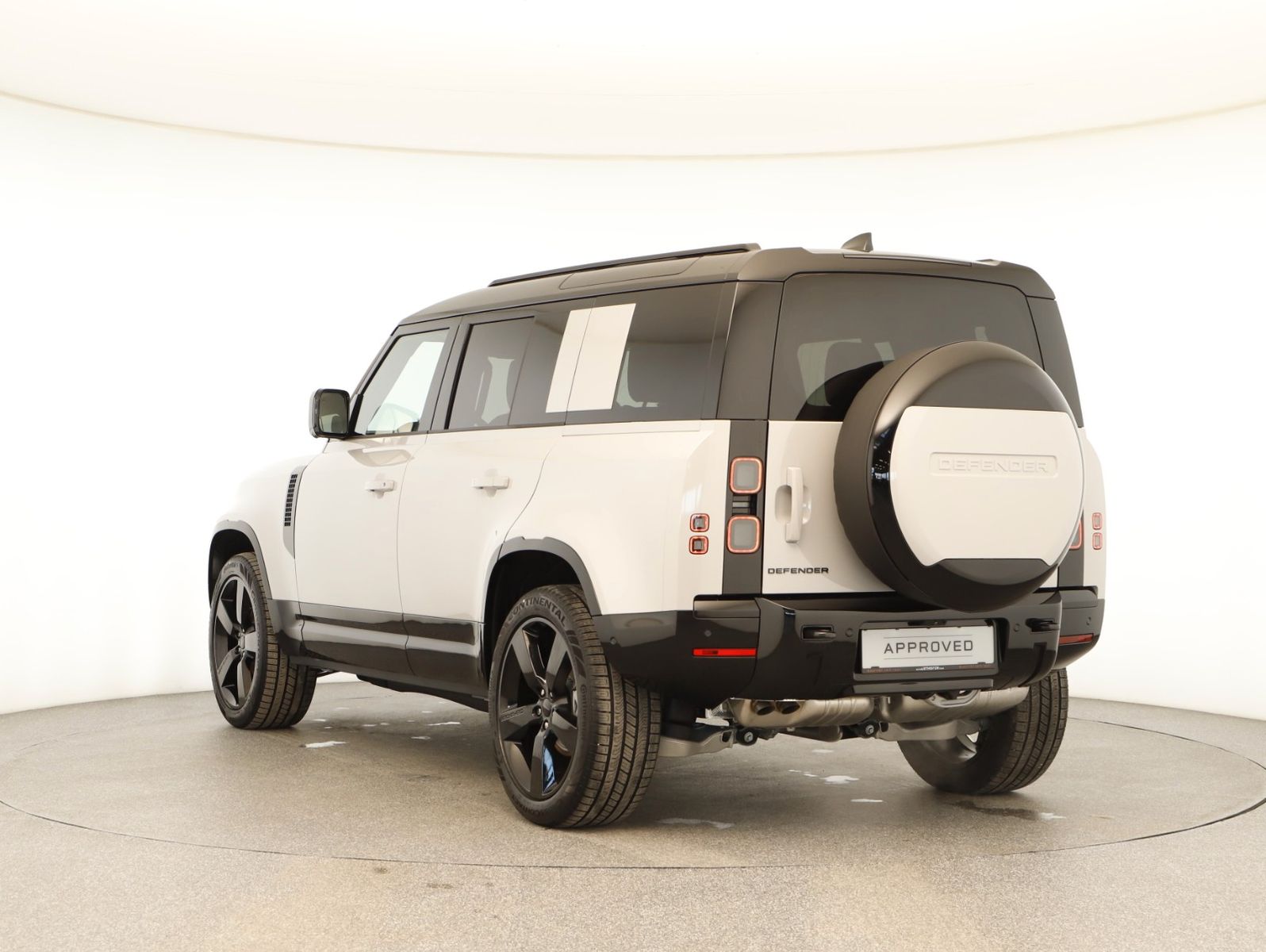 Land Rover Defender 110 X-Dynamic SE imagem 2
