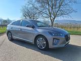 Hyundai IONIQ PLUG-IN HYBRID - PRIME 1.6l GDi*Insp.NEU* - silberne Hyundai IONIQ