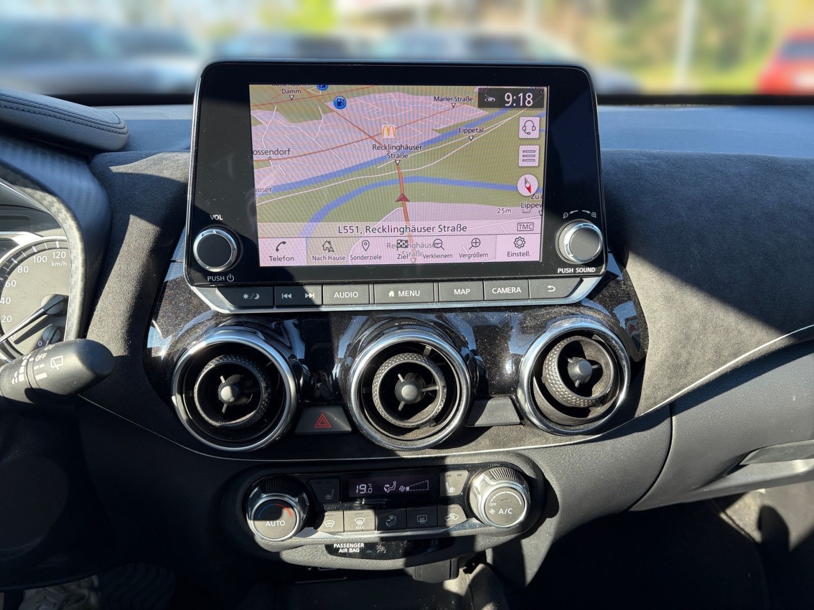 Fahrzeugabbildung Nissan Juke 1.0 DIG-T N-Design *SHZ*NAVI*360°Kamera*BOS