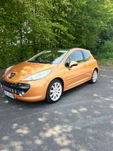 Peugeot 207 1.6 Turbo Benzin. 150PS - Peugeot 207: Turbo
