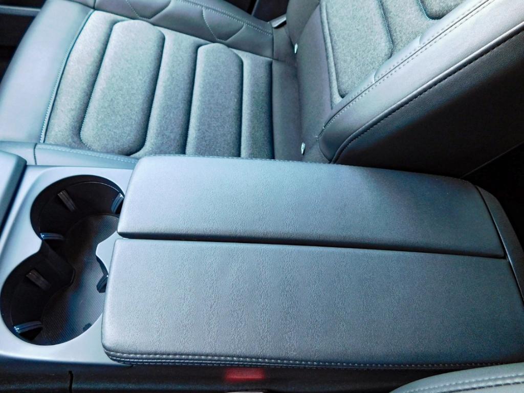 Citroën C5 Aircross Max Hybrid 145-E Ganzjahresreifen Rü