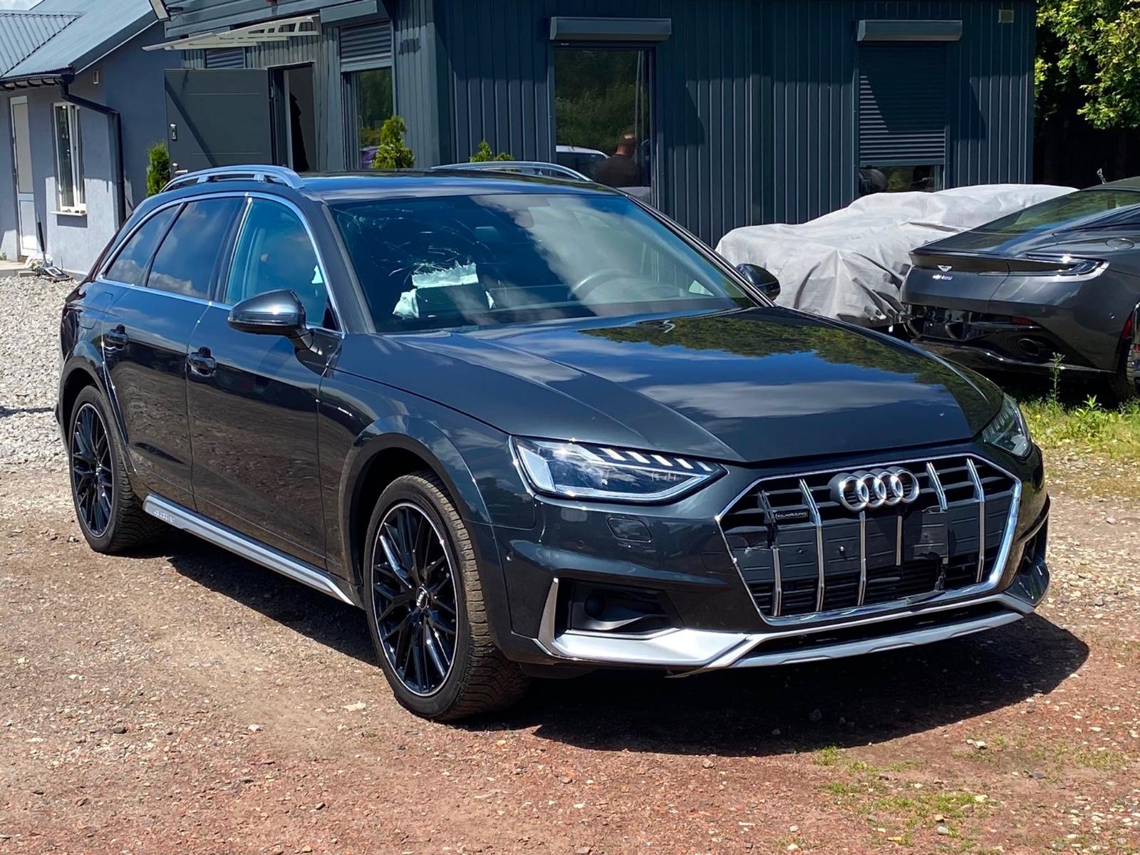 Audi A4 Allroad quattro 45 TFSI Alcantara Sitzheizung
