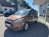 Ford B-Max B-MAX Titanium - Ford: T Max