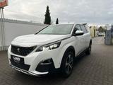 Peugeot 5008 BlueHDi 130 Allure 7 SITZER / SHZ - Peugeot 5008 Allure mit Diesel-Antrieb