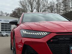 Fahrzeugabbildung Audi RS6 Avant 22"*LASER*HUD*AHK*NACHTSICHT*LEDER*ALC