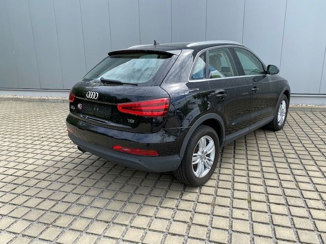 Q3 2.0 TDI AHK/XENON/17-ZOLL/NAVI/GRA/APS/CLIMAT