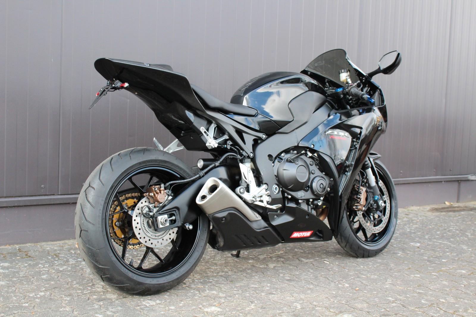 Honda CBR 1000 RR / ABS / Solositz / SC 59 / Zubehör