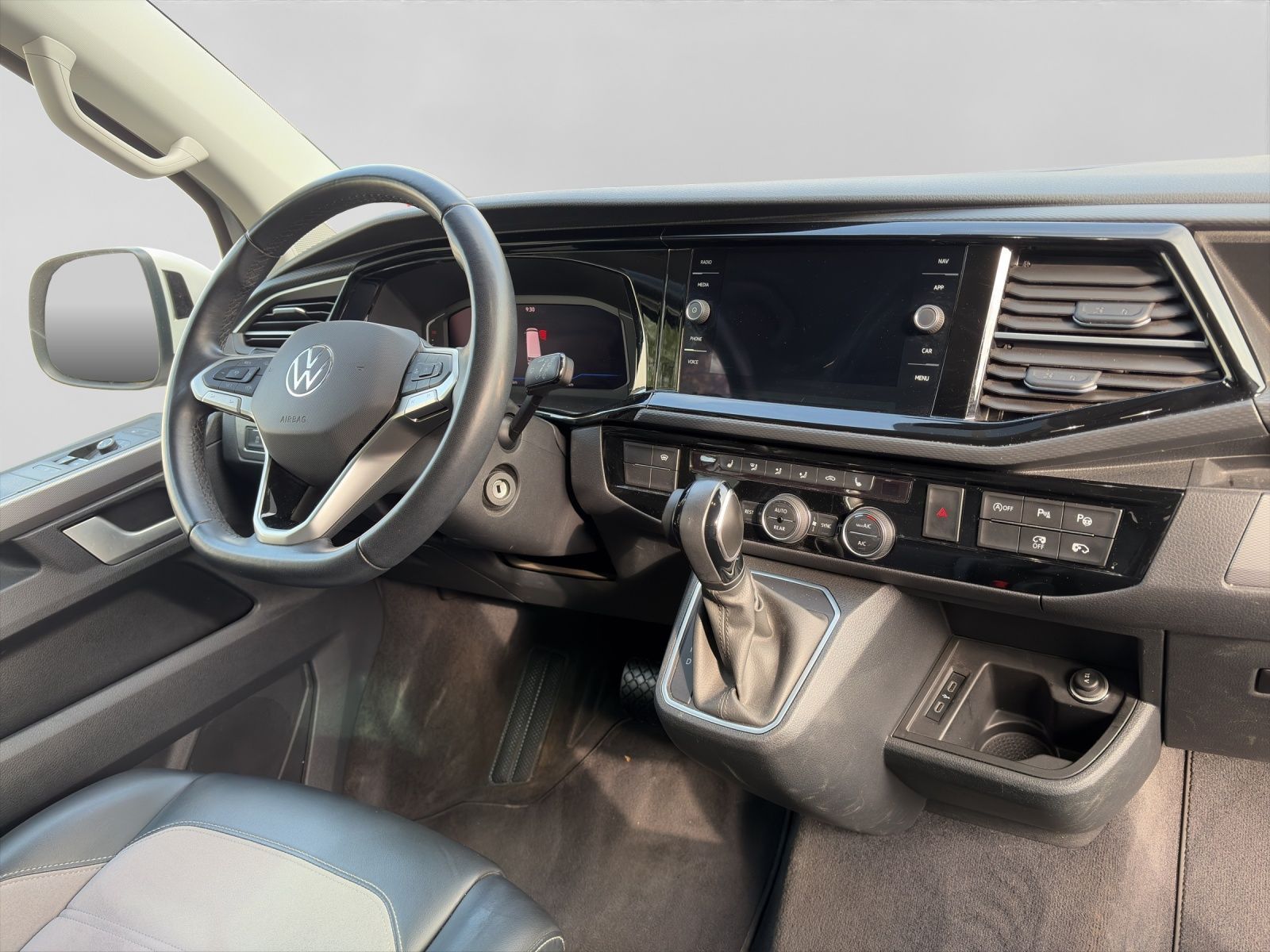 Volkswagen T6 Multivan - Bild 5