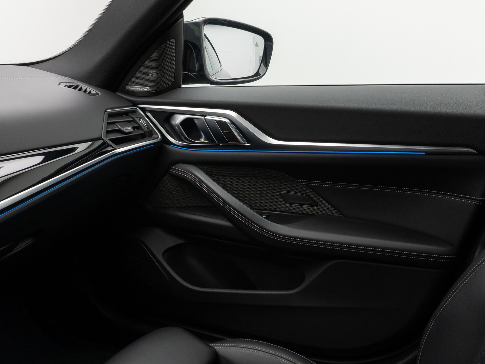 Fahrzeugabbildung BMW i4 M50 Gran Coupé Kamera Laser H/K HUD ACC AHK