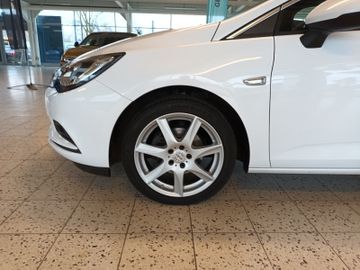 Fotografie des Opel Astra INNOVATION Navi Sitzheizung PDC AHK