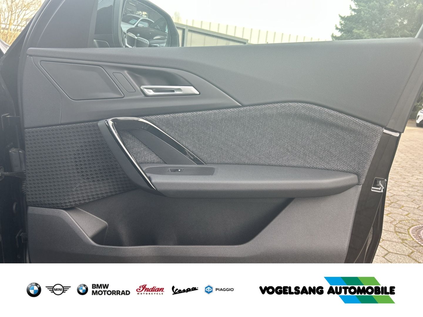 Fahrzeugabbildung BMW iX1 30xDrive,DAB,LiveCockpitPlus,Rückfahrk.,LEDS