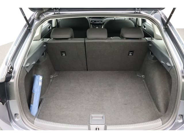 Fahrzeugabbildung Volkswagen Taigo 1.0 Life ACC Digitales Cockpit LED