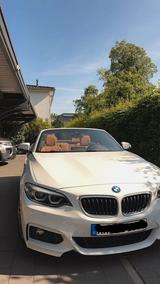 BMW 218d Aut,Cabrio M Sport Facelift,Leder,Kamera - BMW 218 mit Diesel-Antrieb: Automatik