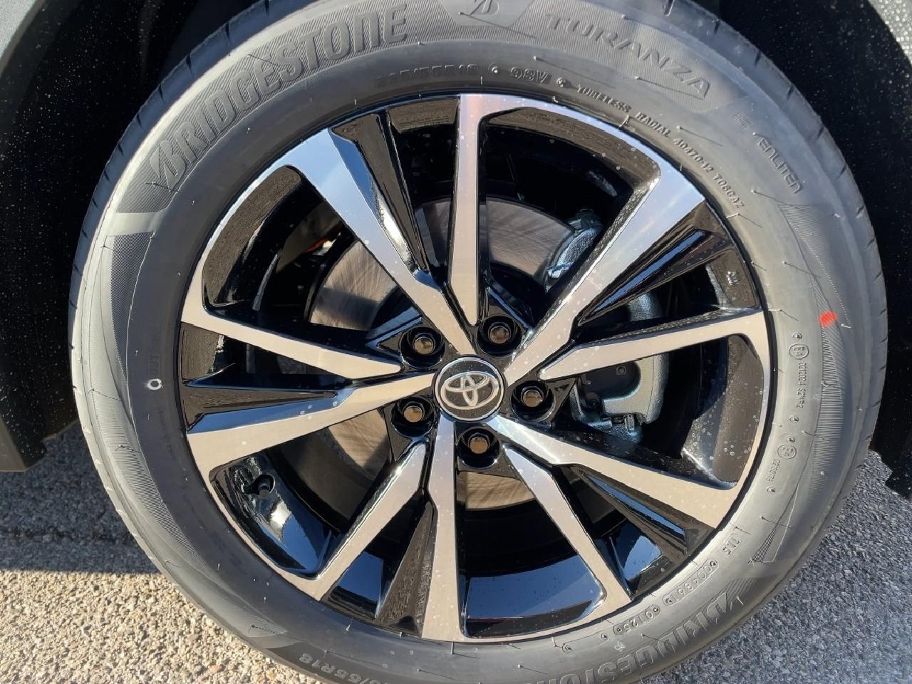 Fahrzeugabbildung Toyota Plug-In Hybrid 2,0 l FWD Teamplayer+technik-Pak