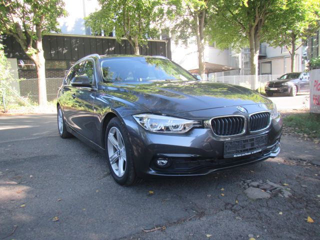 BMW Touring 320i Sport Line Leder LED PDC Autom.
