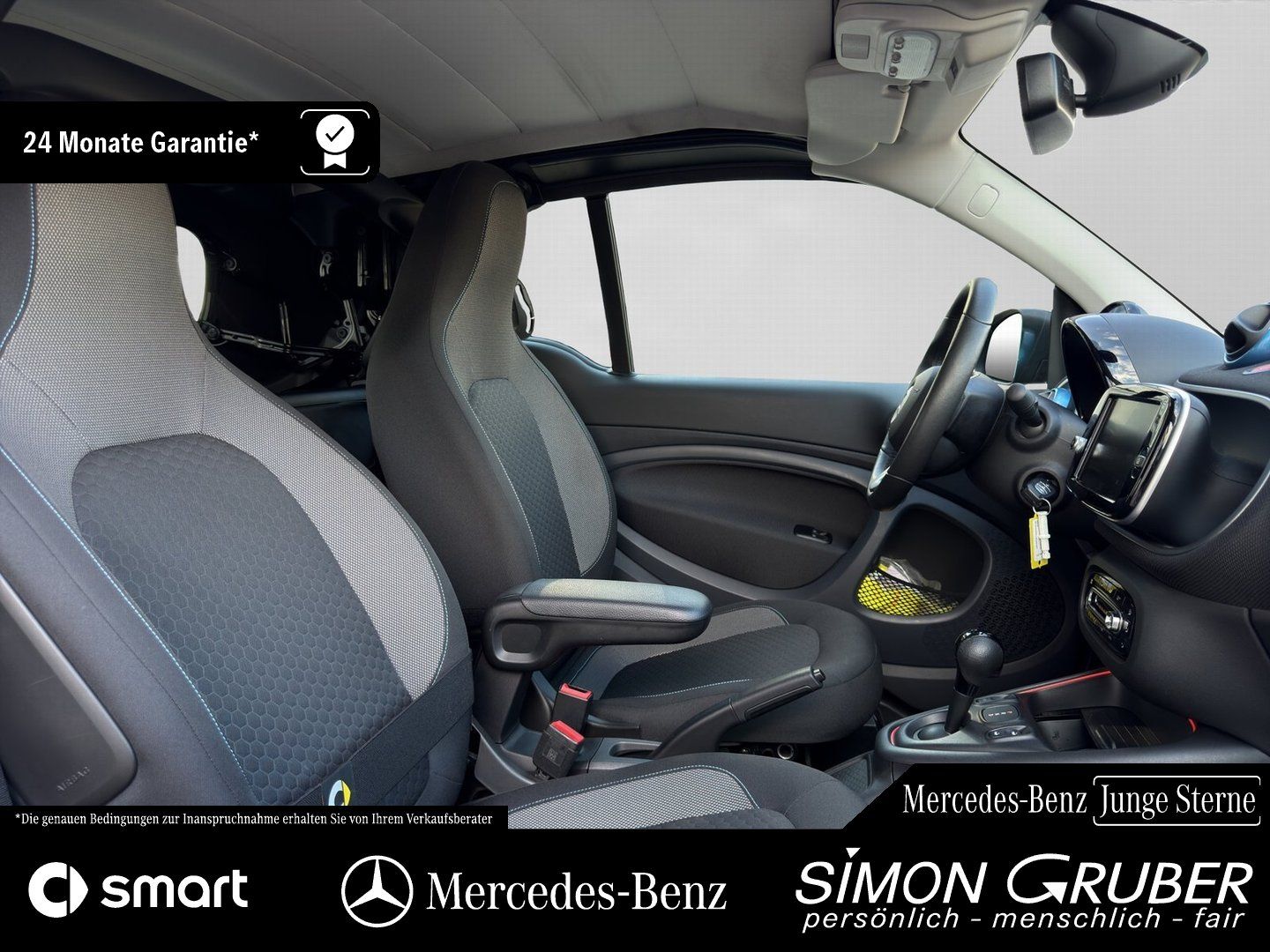 Fahrzeugabbildung Smart fortwo EQ Cabrio Exclusive Winter Voll-LED 22KW