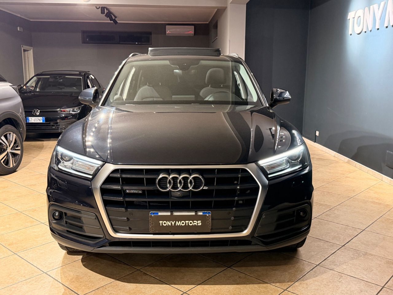 Audi Q5 40 TDI quattro S tronic Business Design imagem 3